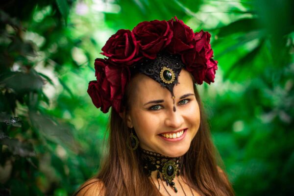 Red Wine Roses Crown - Image 2